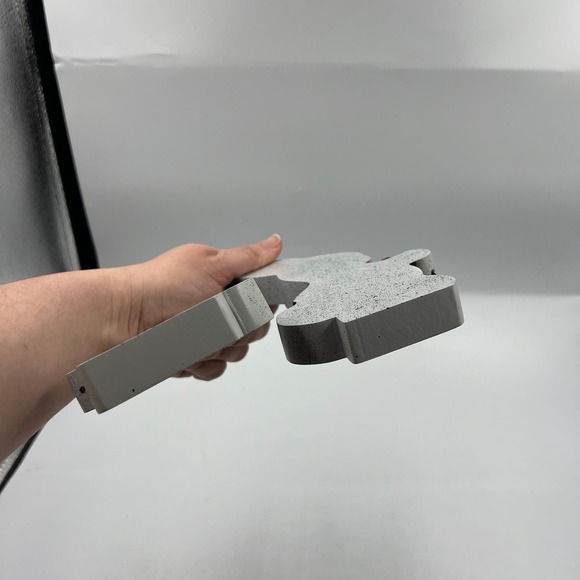 Vintage Wooden Painted Spring Bunny Rabbit Pair 90's Shelf Sitter Figurine Decor - Picture 3 of 7